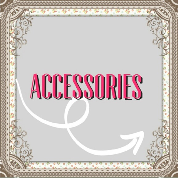 ACCESSORIES - Picture 1 of 1